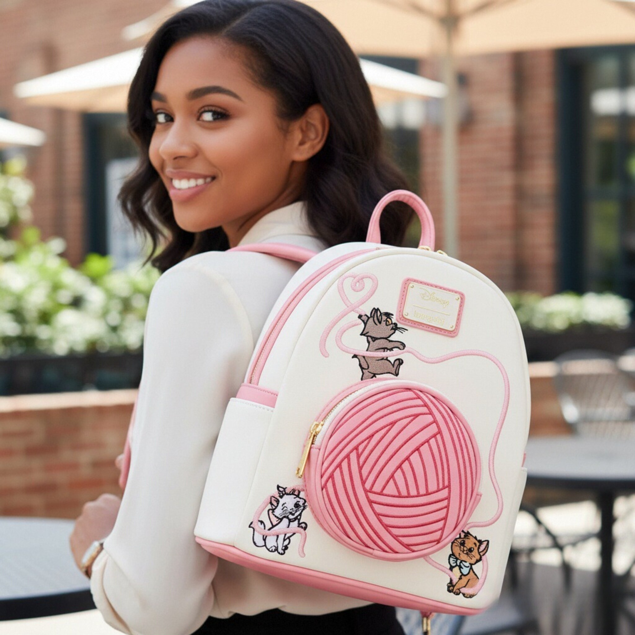 The Aristocats Marie Floral Al - Mini Backpack Purse บทวิจารณ์และราคา
